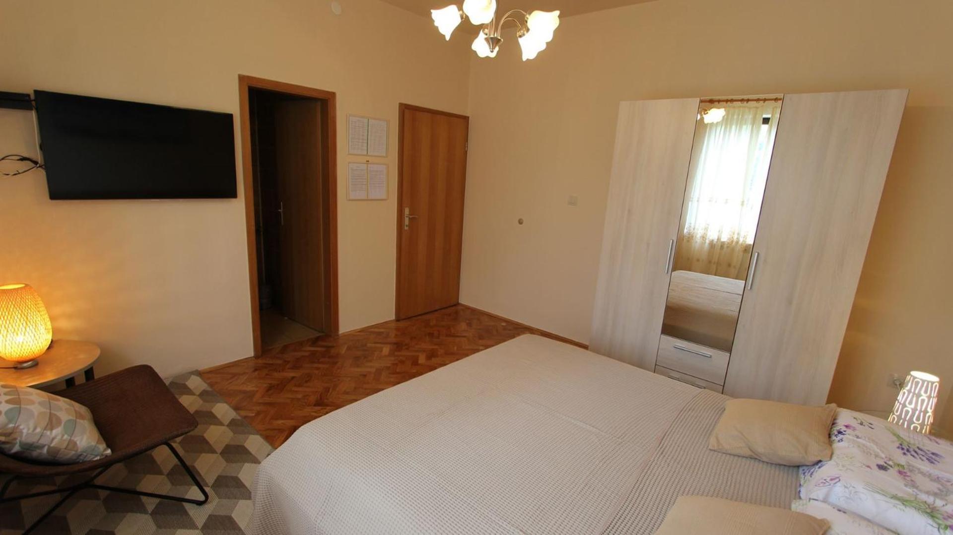 Apartment Studio Ljutic Malinska Bagian luar foto