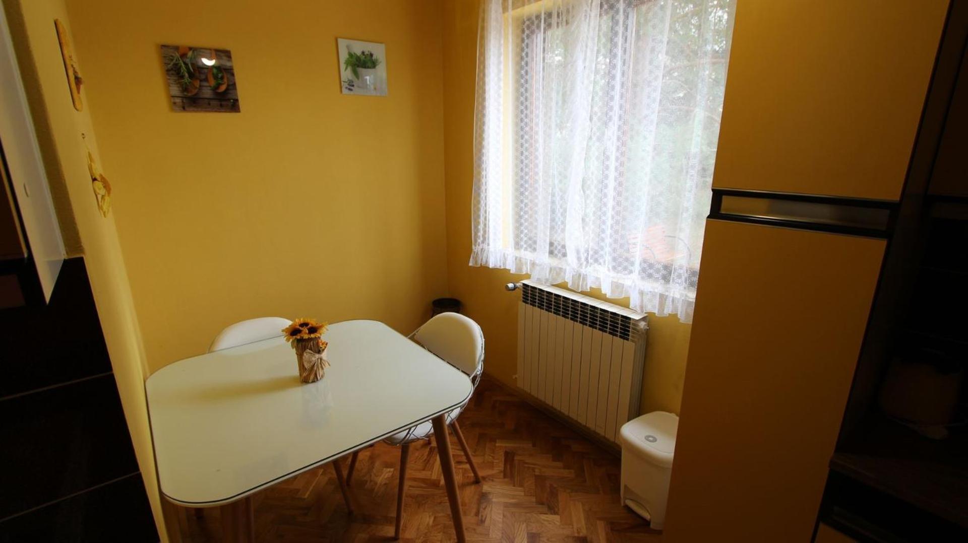 Apartment Studio Ljutic Malinska Bagian luar foto
