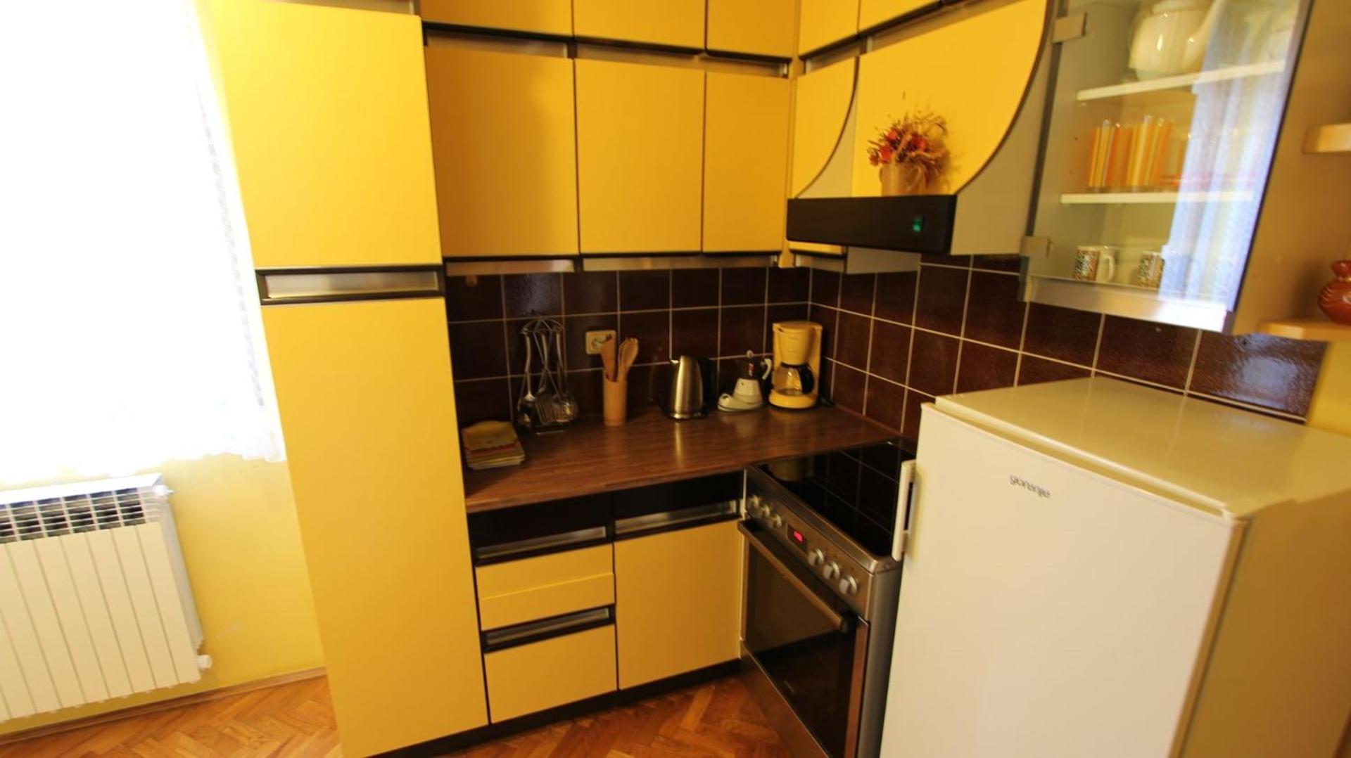 Apartment Studio Ljutic Malinska Bagian luar foto